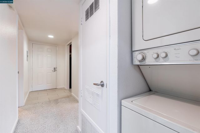 1315 A St 206, Hayward, CA 94541