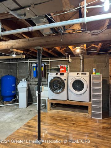 4589 Van Atta Road, Okemos, MI 48864