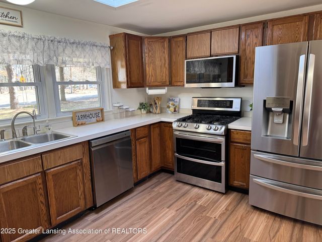 4589 Van Atta Road, Okemos, MI 48864