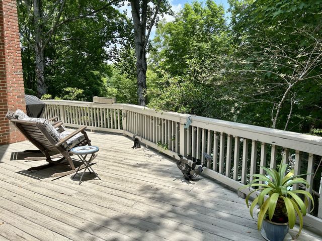331 Huffman Park Rd, Lynchburg, TN 37352
