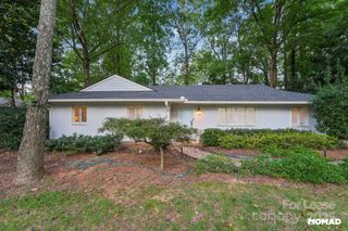 7112 Valley Haven Drive, Charlotte, NC 28211