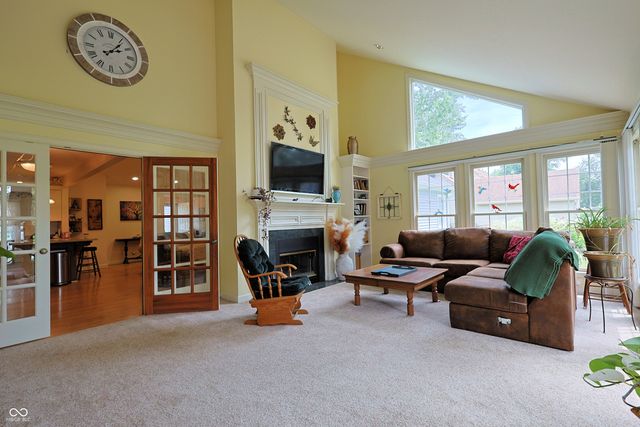 711 Laura Lane, Sweetser, IN 46987