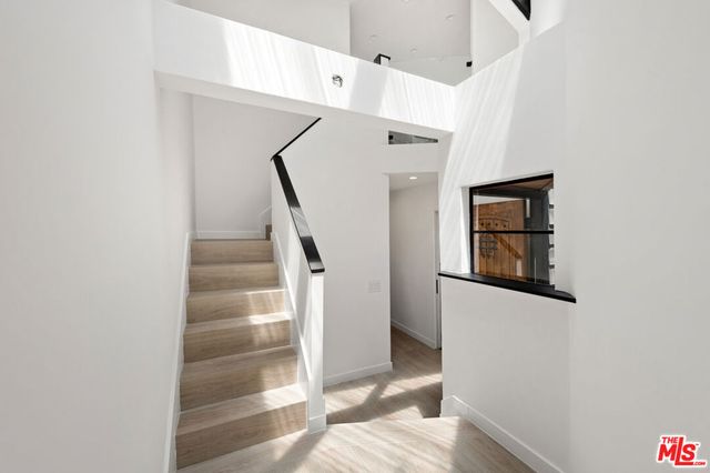 29233 Heathercliff Road 4, Malibu, CA 90265