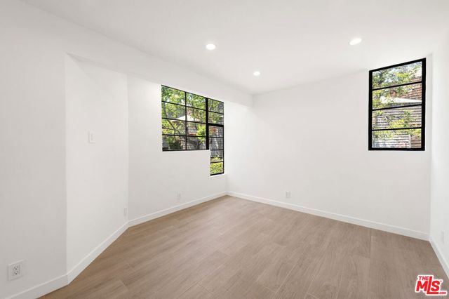 29233 Heathercliff Road 4, Malibu, CA 90265