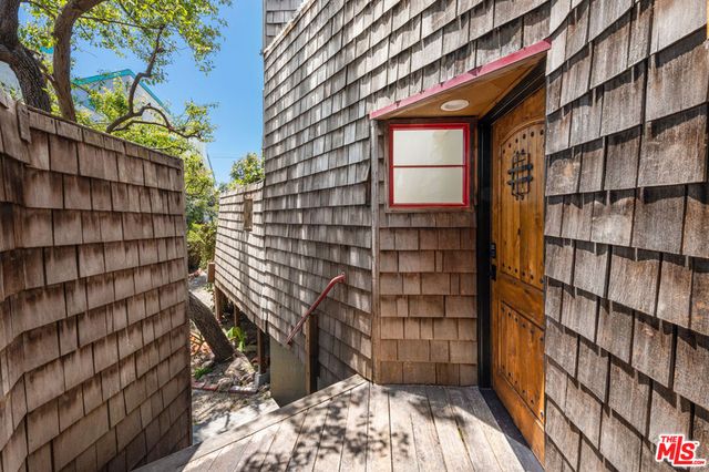 29233 Heathercliff Road 4, Malibu, CA 90265