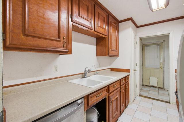 5143 Glenridge Lane, Houston, TX 77053