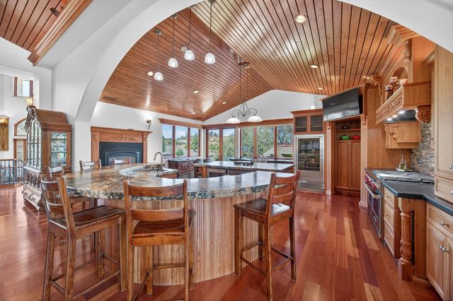 2155 Salmon Valley Ln, El Dorado Hills, CA 95762