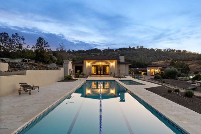 2155 Salmon Valley Ln, El Dorado Hills, CA 95762