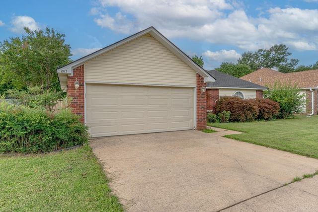 1513 Crepe Myrtle Drive, Jonesboro, AR 72405
