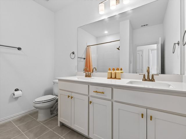8900 Magnet Drive, Frisco, TX 75035