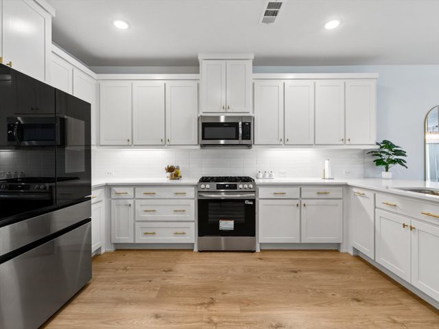 8900 Magnet Drive, Frisco, TX 75035