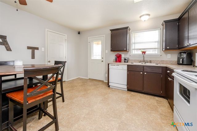 4735 Stonehaven Drive, Temple, TX 76502