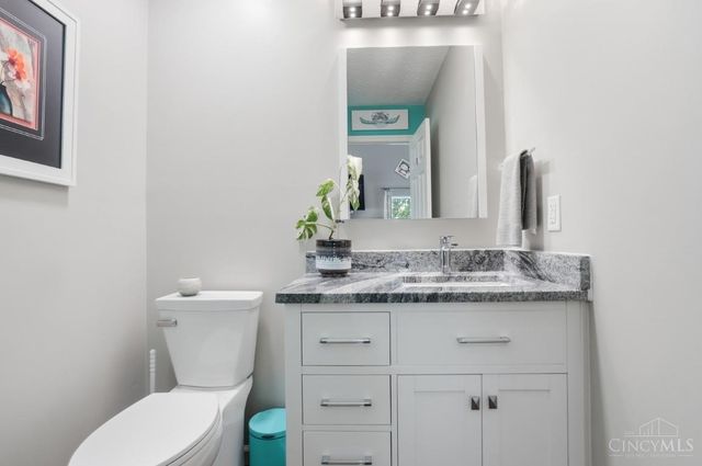 829 Hamlin Drive, Hamilton Twp, OH 45039