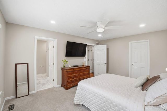 829 Hamlin Drive, Hamilton Twp, OH 45039