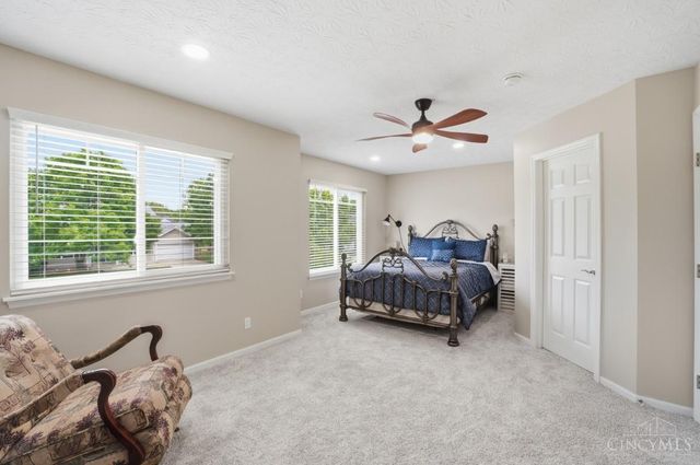 829 Hamlin Drive, Hamilton Twp, OH 45039