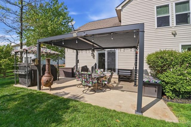 829 Hamlin Drive, Hamilton Twp, OH 45039