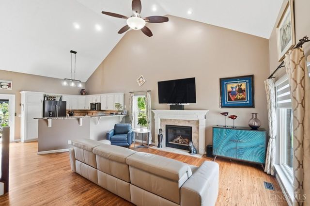 829 Hamlin Drive, Hamilton Twp, OH 45039