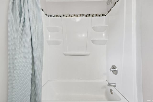 2536 Whitehall Drive, Lafayette, IN 47909