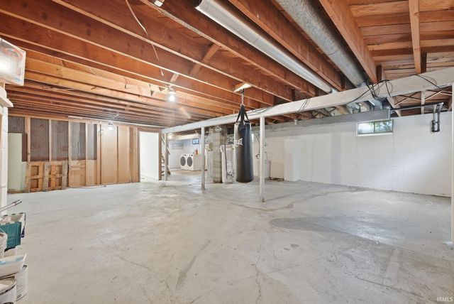 2536 Whitehall Drive, Lafayette, IN 47909