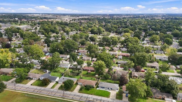 2536 Whitehall Drive, Lafayette, IN 47909