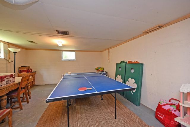 6193 Dawes Lane, Cincinnati, OH 45230