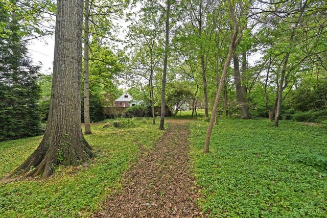 6193 Dawes Lane, Cincinnati, OH 45230