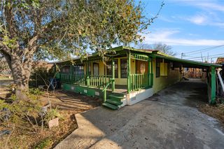 3073 Reyna St, Corpus Christi, TX 78405