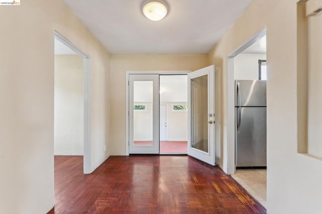 2879 Rheem Ave, Richmond, CA 94804