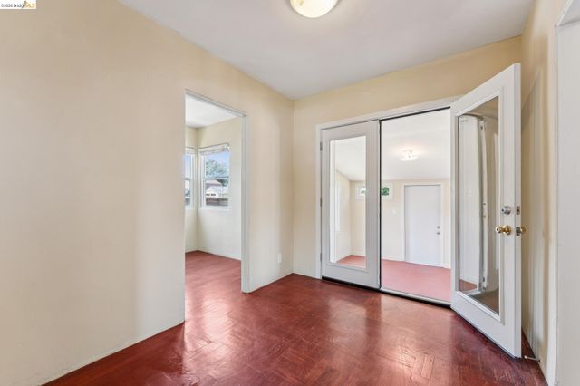 2879 Rheem Ave, Richmond, CA 94804
