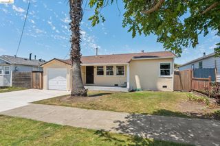 2879 Rheem Ave, Richmond, CA 94804