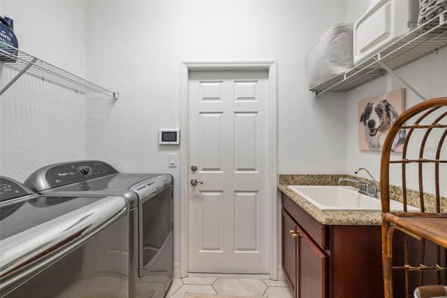 205 BENGAL CIRCLE, Oldsmar, FL 34677