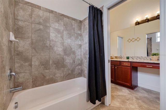 205 BENGAL CIRCLE, Oldsmar, FL 34677