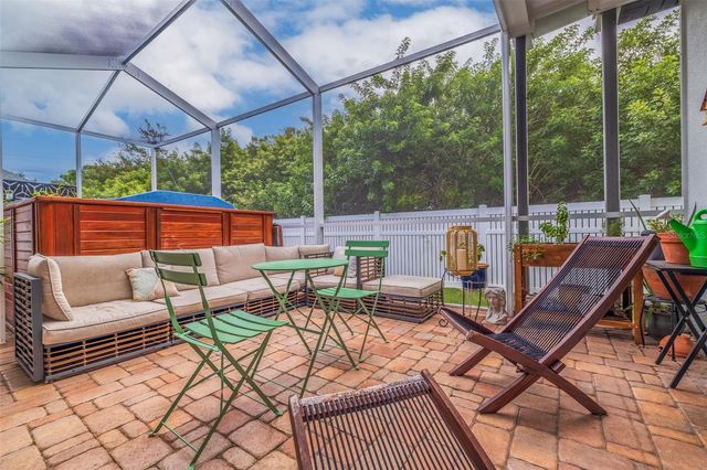 205 BENGAL CIRCLE, Oldsmar, FL 34677