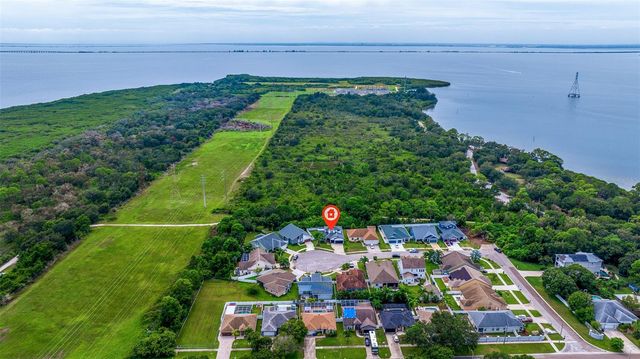 205 BENGAL CIRCLE, Oldsmar, FL 34677