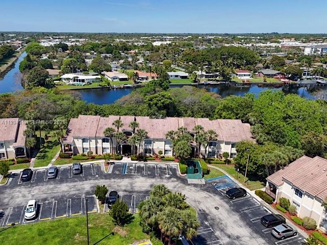 815 W Boynton Beach Blvd 5-101, Boynton Beach, FL 33426