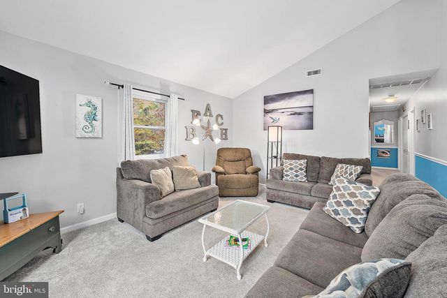 54 CANNON DR, Ocean Pines, MD 21811