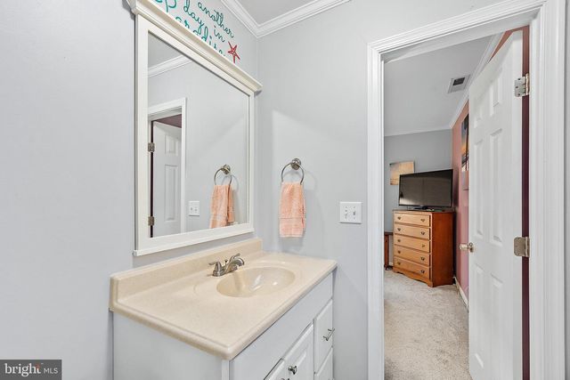 54 CANNON DR, Ocean Pines, MD 21811