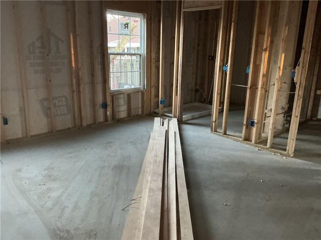 707 N Sycamore Street, Ottawa, KS 66067