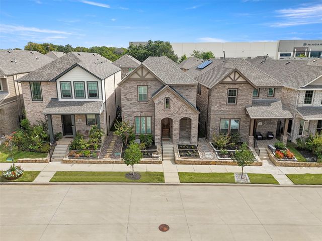 212 Harbor Hills Drive, Flower Mound, TX 75028