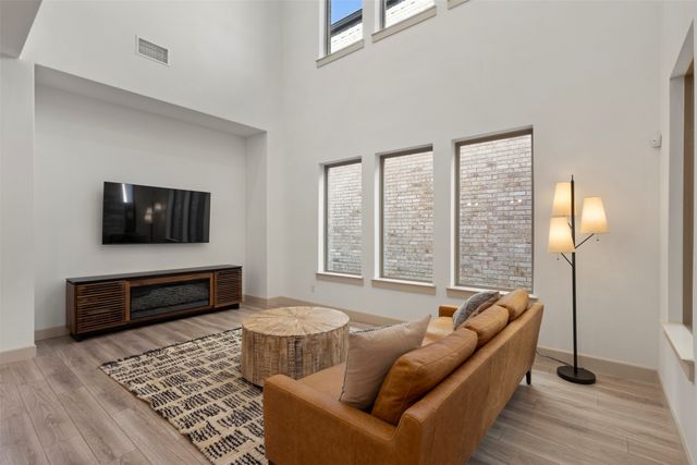 212 Harbor Hills Drive, Flower Mound, TX 75028