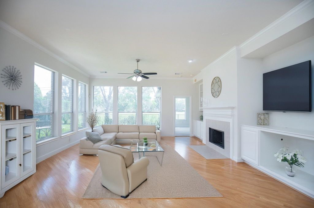 3322 Mcmahon Way, Missouri City, TX 77459