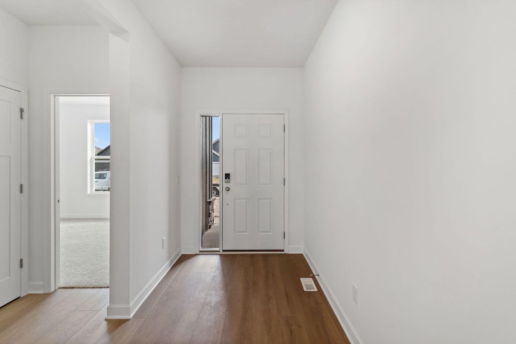 18550 Fillmore Circle NW, Elk River, MN 55330 — photo 2