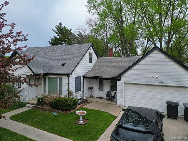 14040 Brookfield Street, Livonia, MI 48154