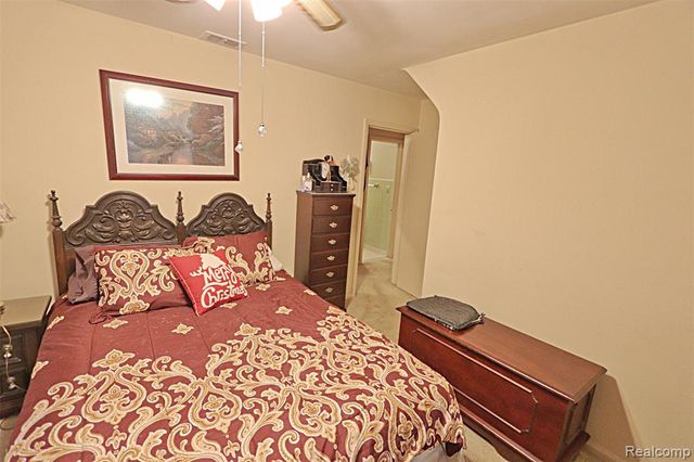 14040 Brookfield Street, Livonia, MI 48154