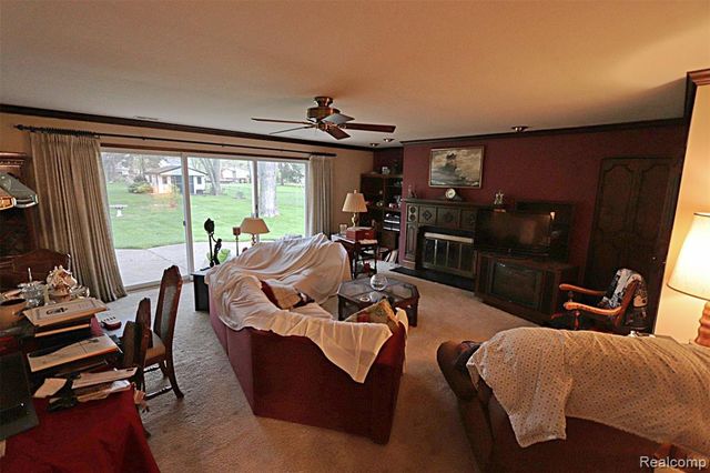 14040 Brookfield Street, Livonia, MI 48154