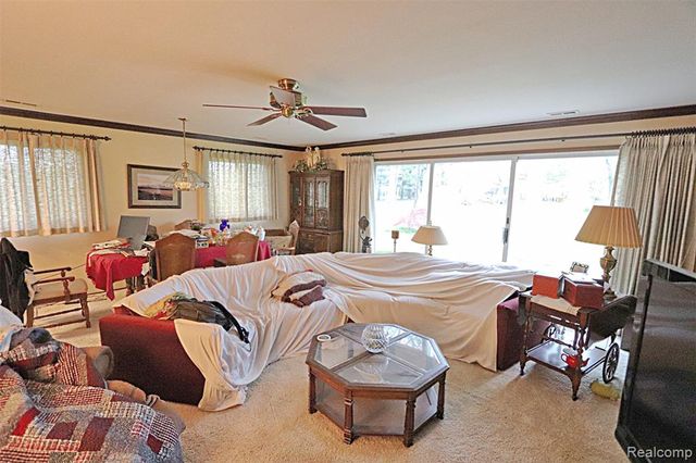 14040 Brookfield Street, Livonia, MI 48154