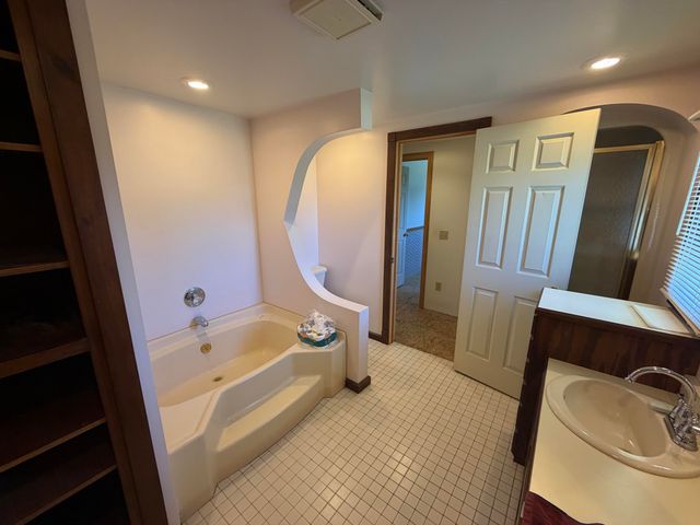 13323 Shannon Street, Marcellus, MI 49067