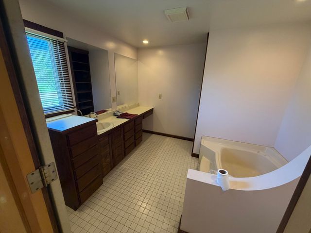 13323 Shannon Street, Marcellus, MI 49067