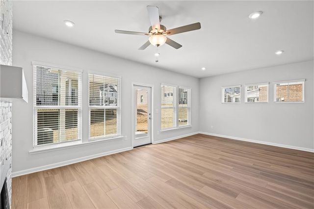 5691 Tillman Way, Powder Springs, GA 30127