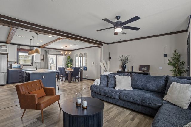 510 Cedar, Jourdanton, TX 78026